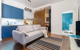 Modern Apartment With Gym,Terrace And Great Location